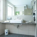 Hotel Neder